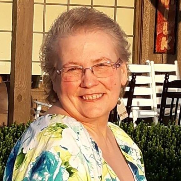 Meet your Posher, Loketta - Picture 1 of 1